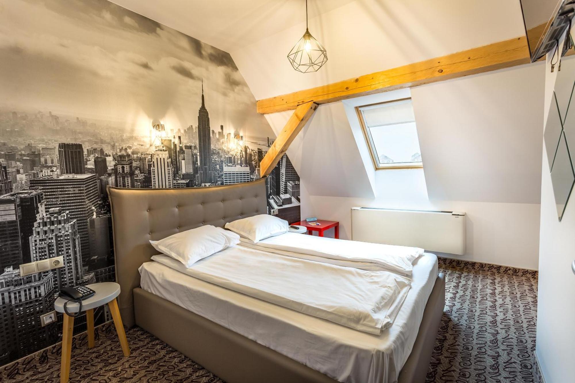 Hotel Bliss Sibiu Exterior foto