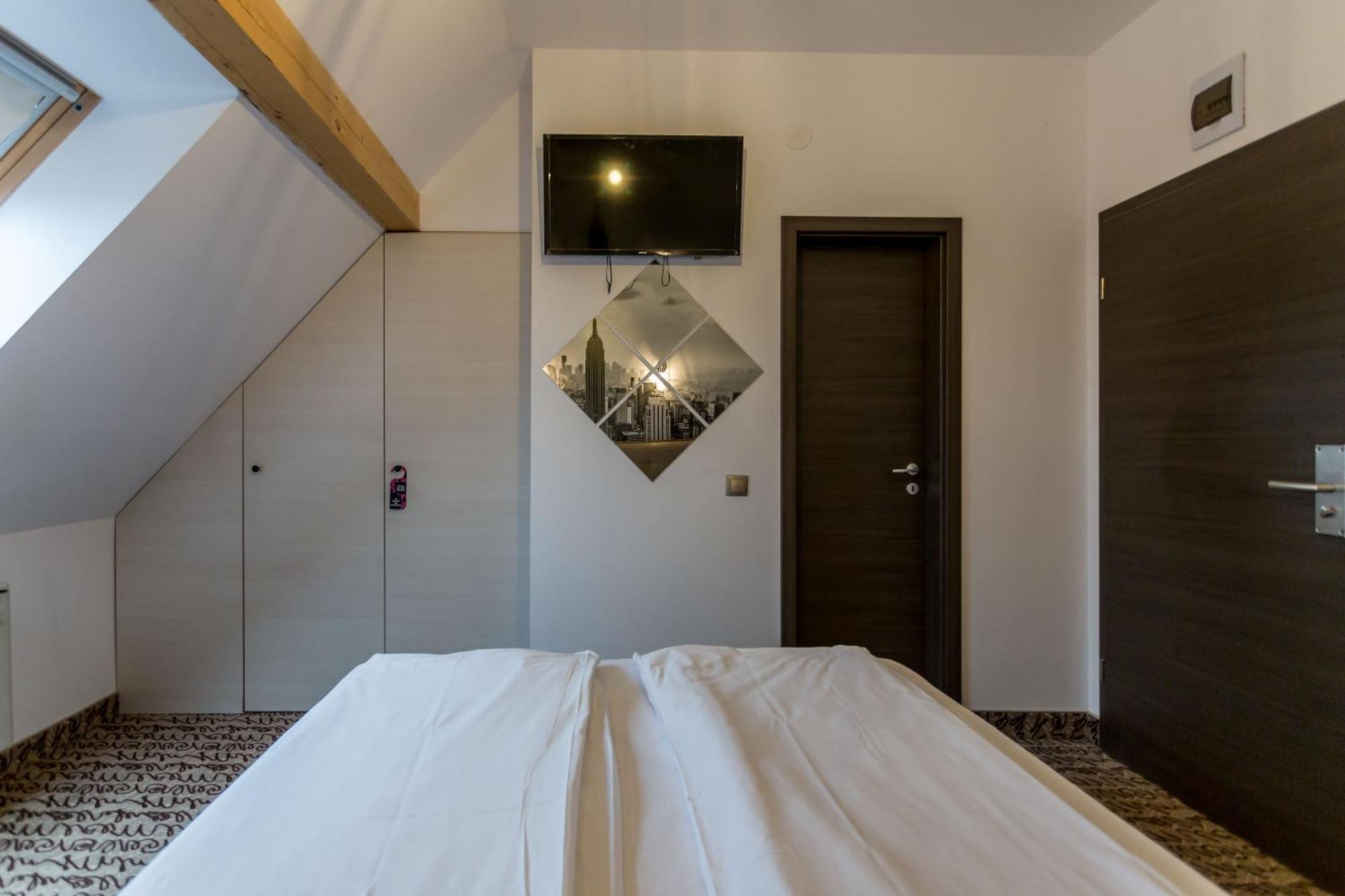 Hotel Bliss Sibiu Exterior foto