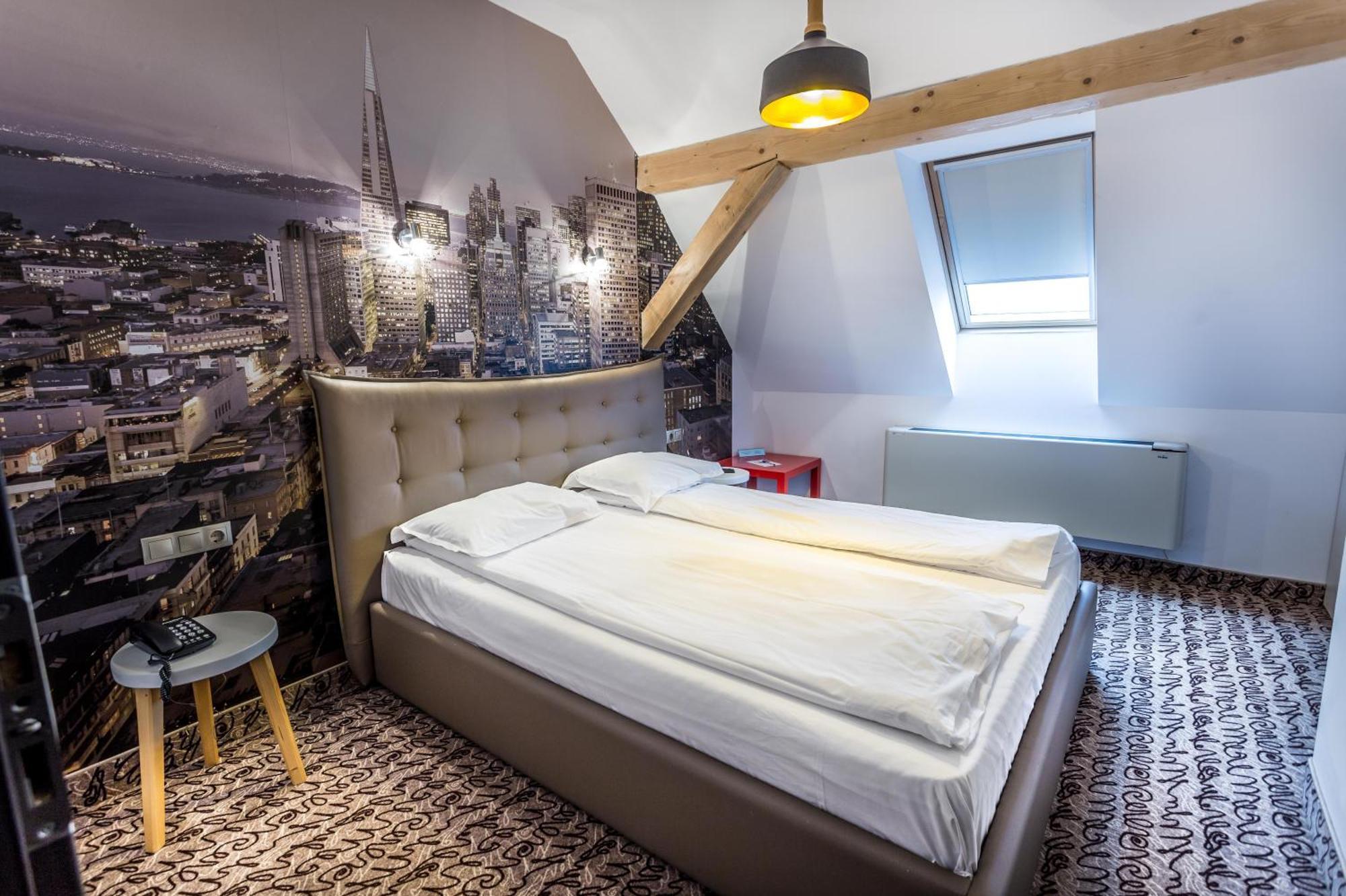 Hotel Bliss Sibiu Exterior foto